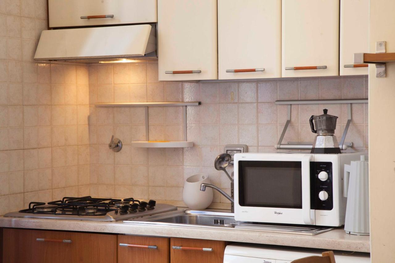 Monti House Apartment Rome Bagian luar foto